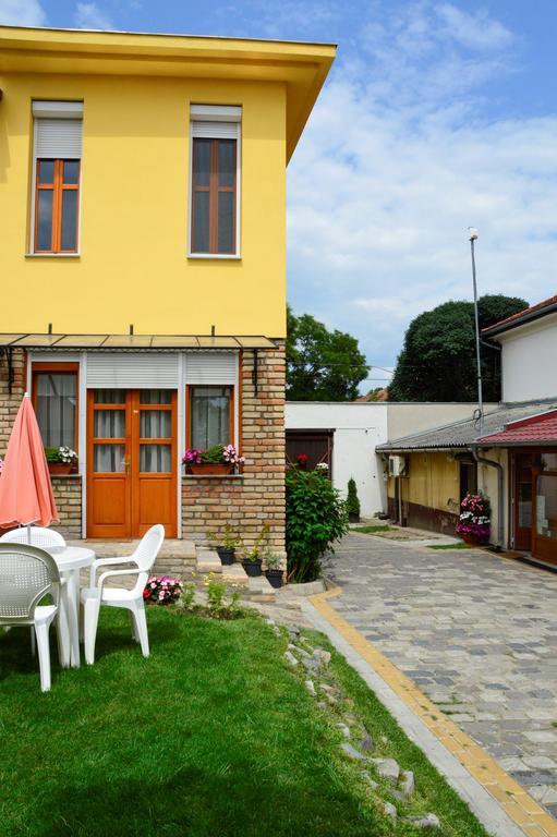 Mediterran Vendeghaz Kecskemet Exterior photo